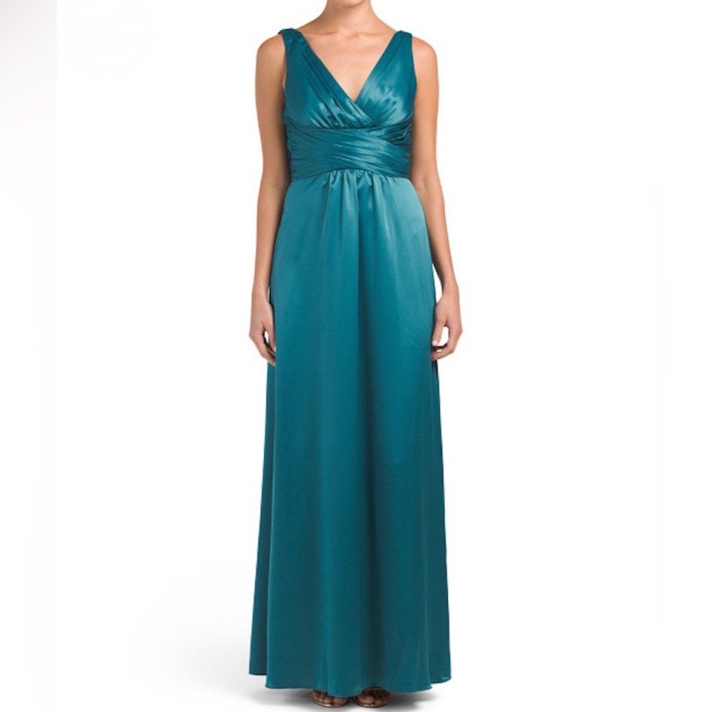 NWOT Amsale Bridesmaid Charmeuse Maxi Dress